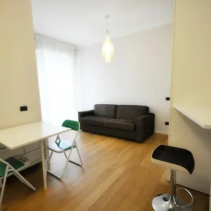 Appartamento Monolocale Fiera, Milano
